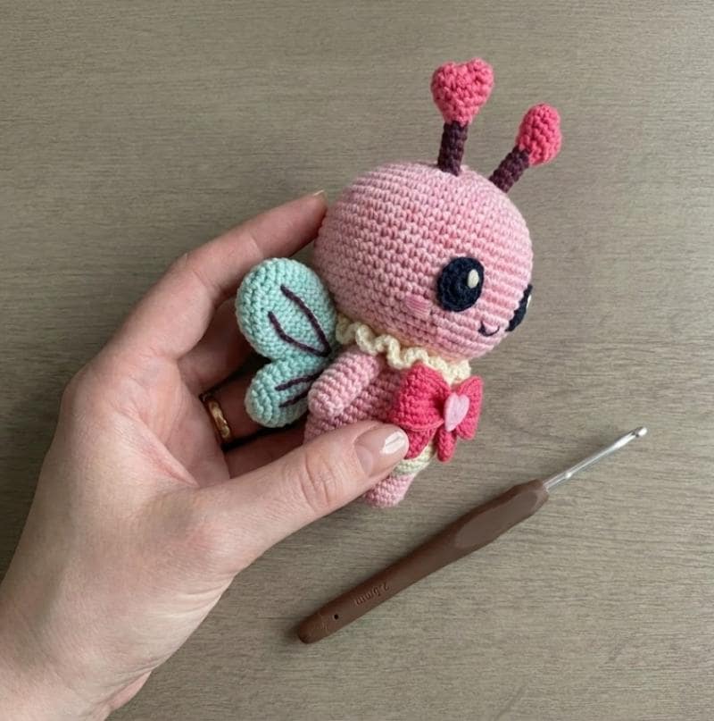 Amigurumi Love Bug Crochet Pattern PDF, Heart Antennae Flutterbug Plush, Valentine Gift, 6.5in, Intermediate